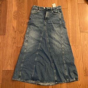 Zara | maxi denim skirt | size: xs